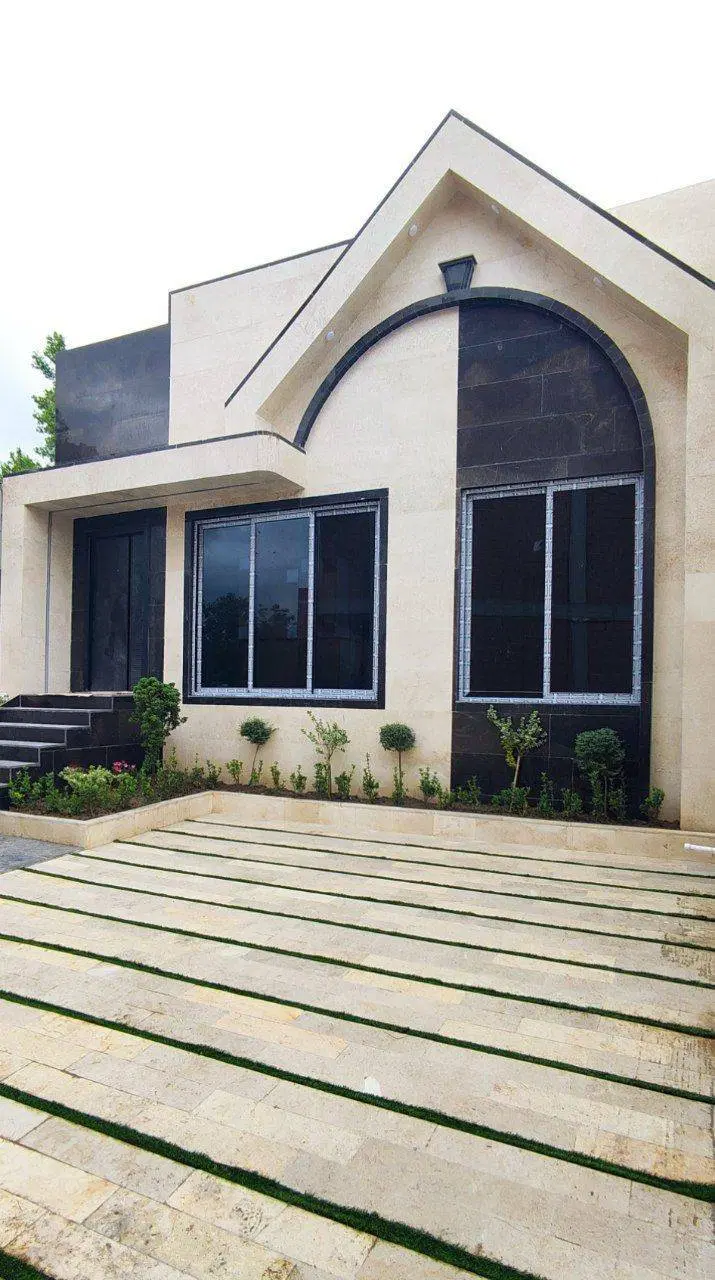 ویلا مستقل سنددار ۱۳۰متری_۷میلیارد کل