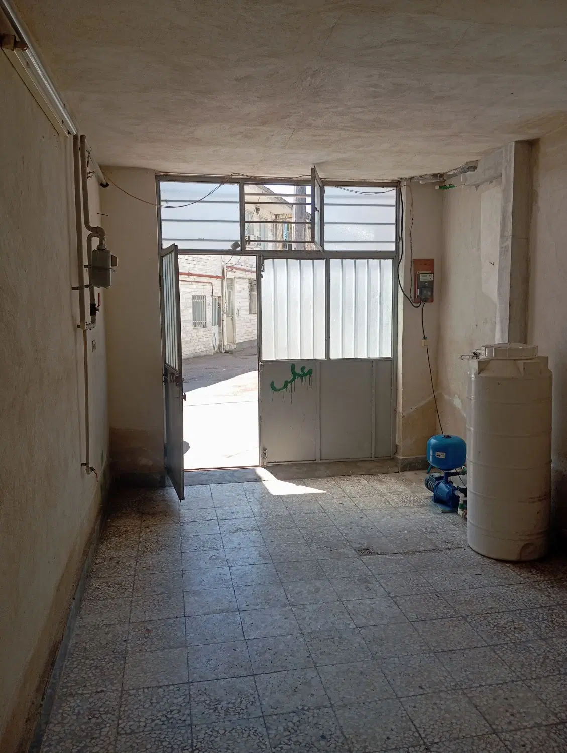 خانه همکف 80 متری ک24