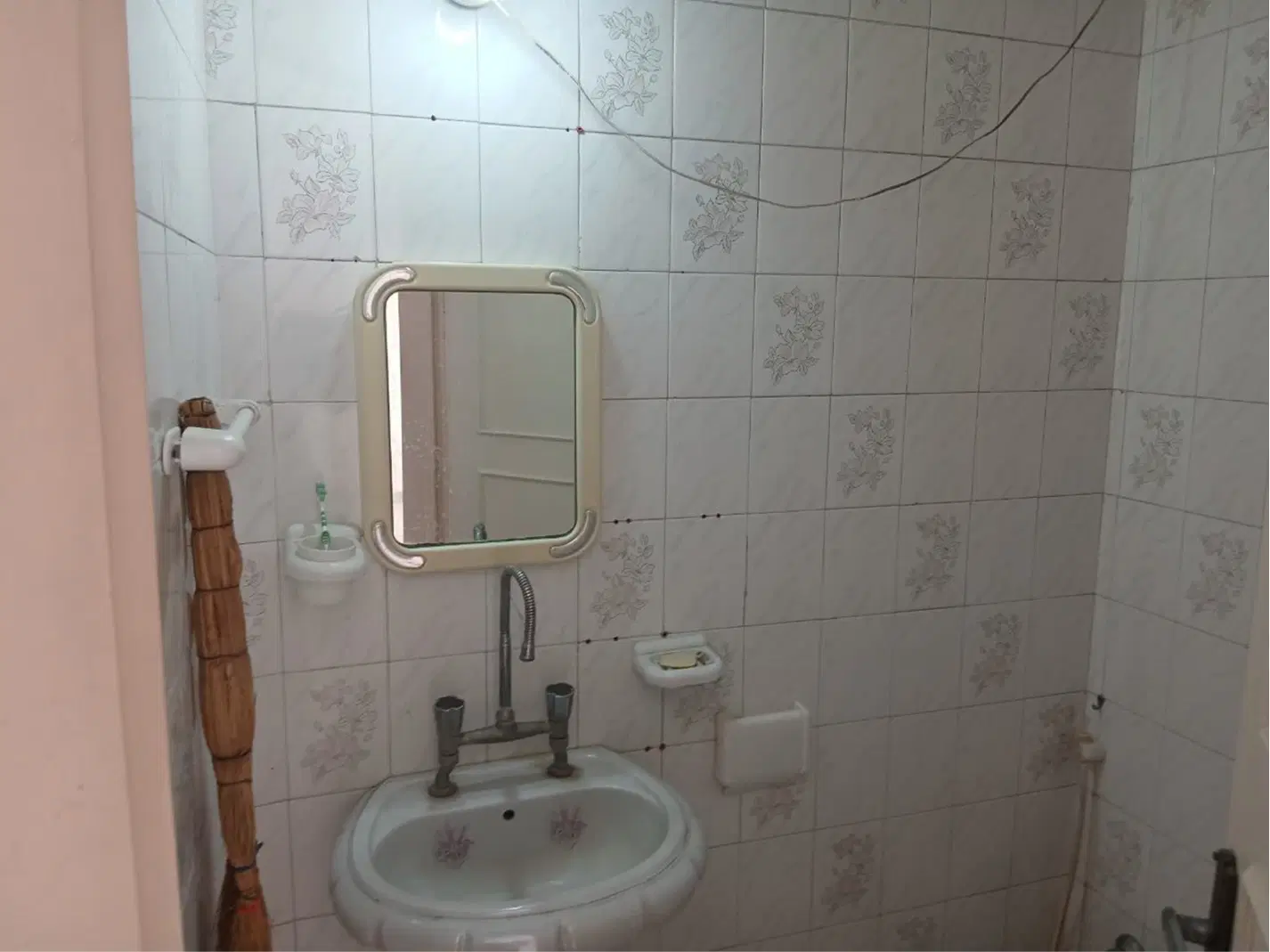 آپارتمان۶۵متر۱خواب طبق۲خوشمنظره نزدیک پارک کوهسنگی