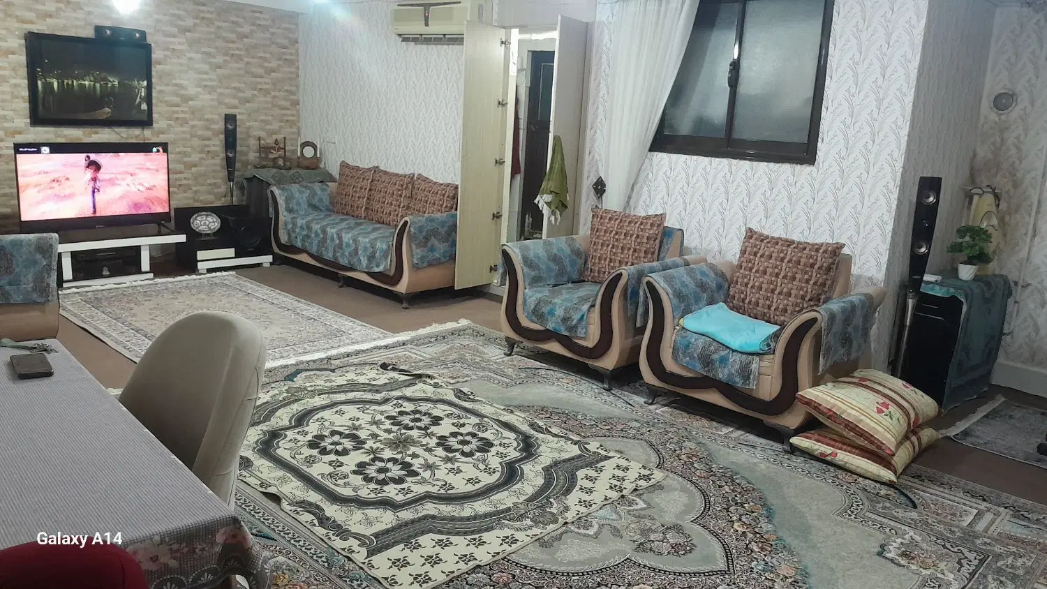 ویلایی فروشی وسط شهر