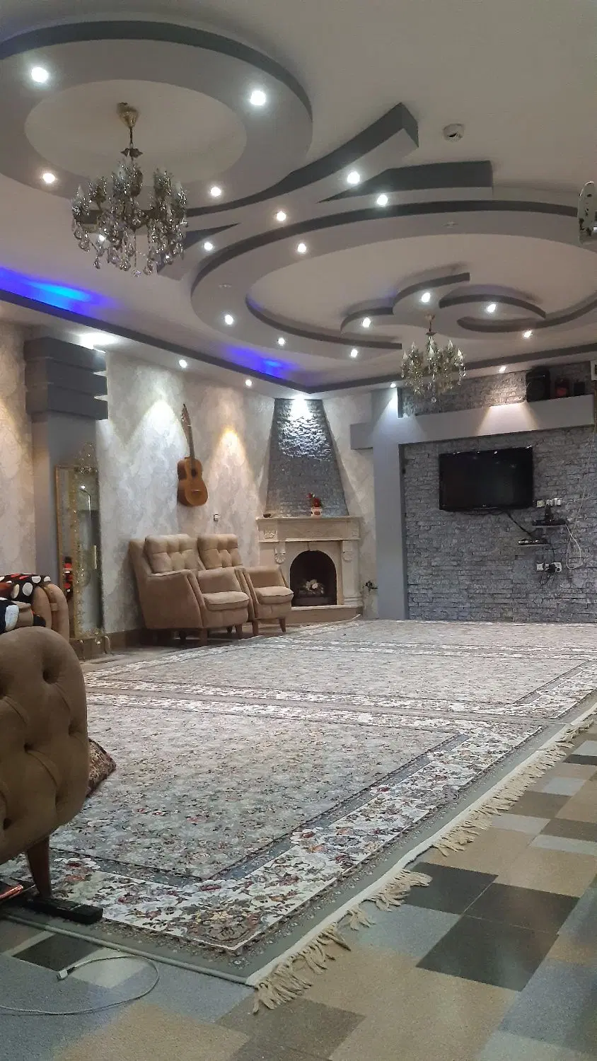 فروش ویلایی ۳طبقه وپیلوت زیباشهر