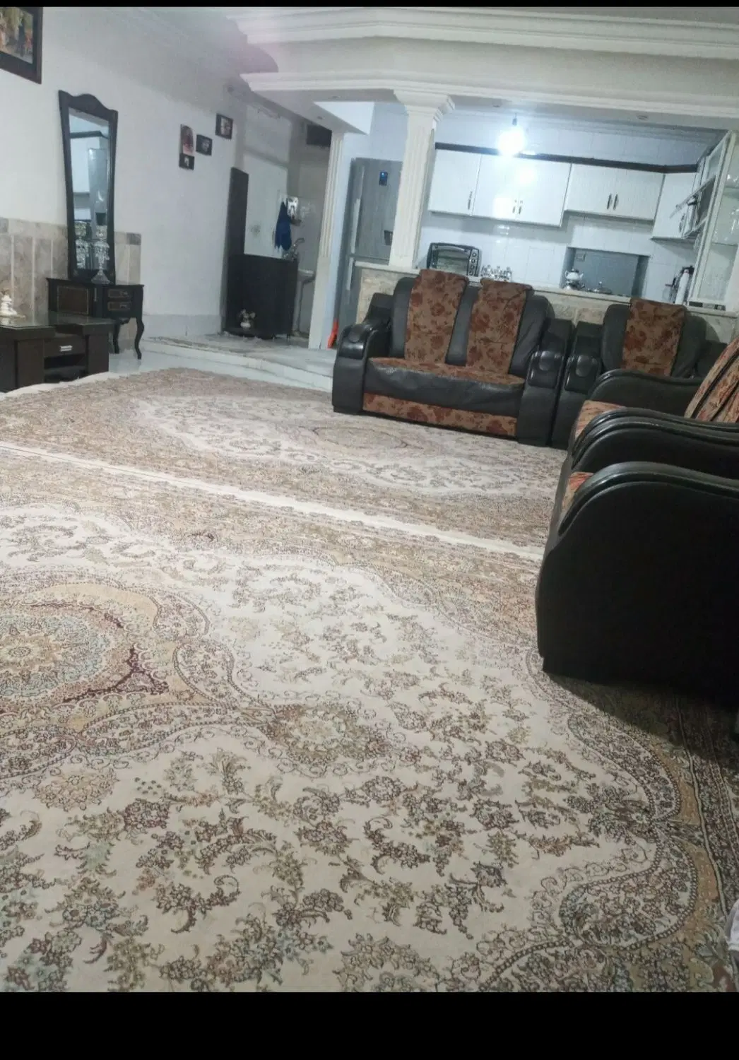 اجاره منزل دربست خیابان ثامن