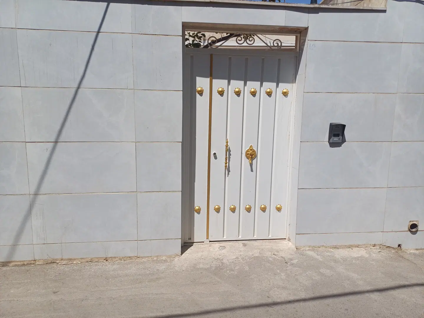 آپارتمان ۷۲ متری منبع آب ، دوخواب، طبقه دو