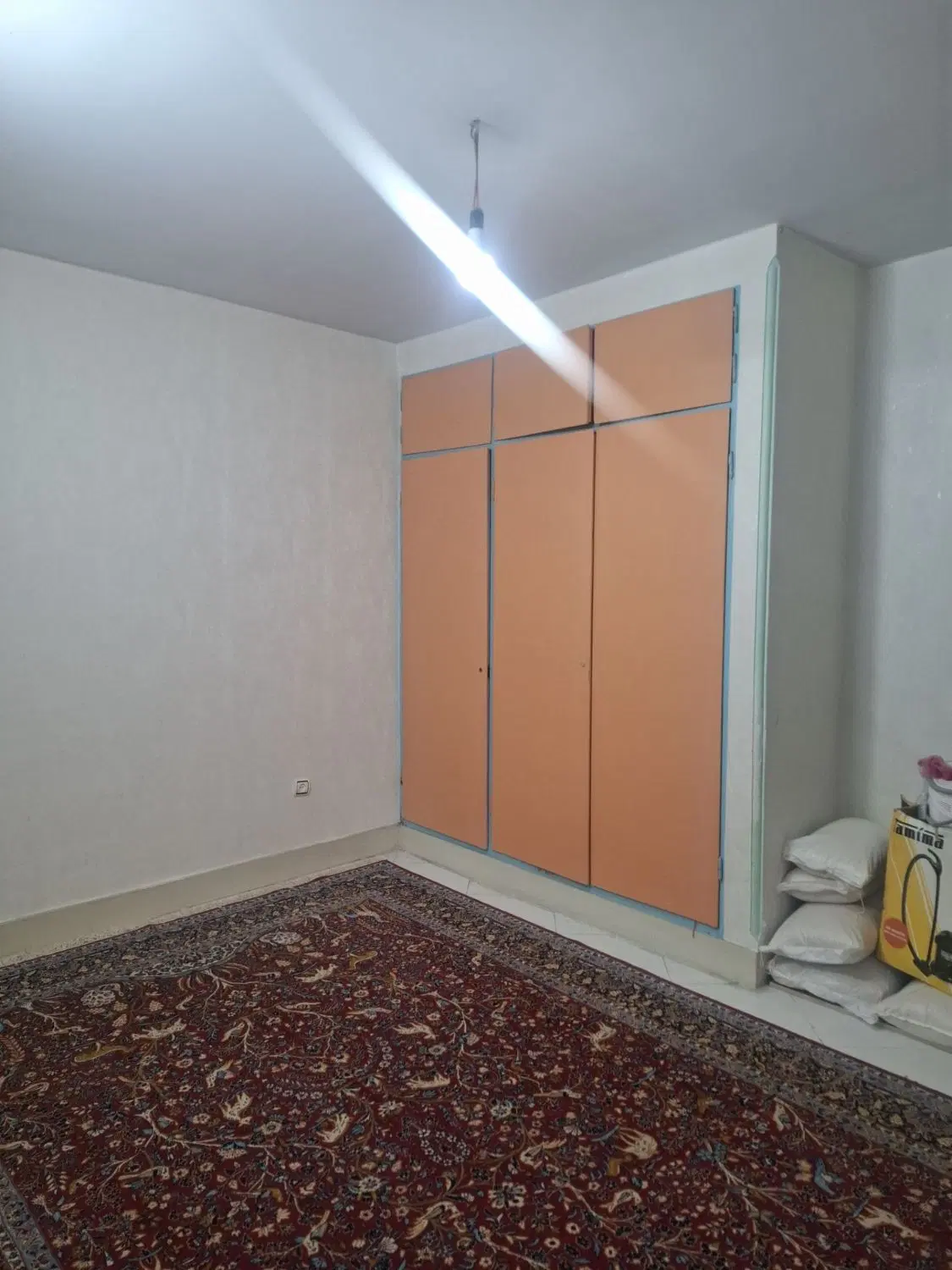 آپارتمان ۶۰ متر کاشانی