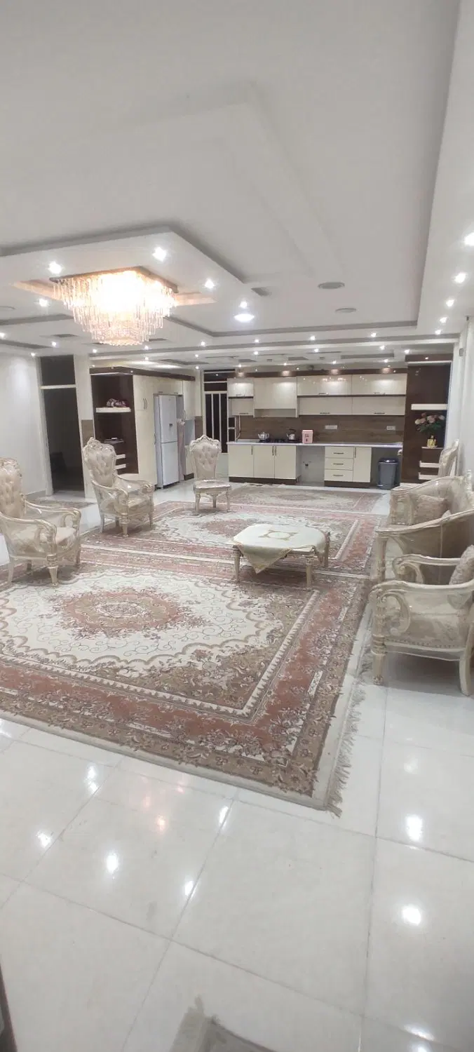 فروش دو واحد مسکونی بلوار رزمندگان خیابان16متری