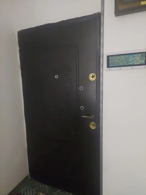 همخونه در منزل