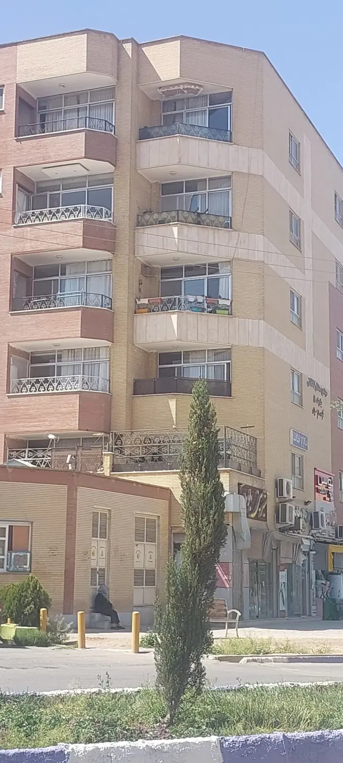فروش آپارتمان ایثار شمالی مجتمع کاشانی