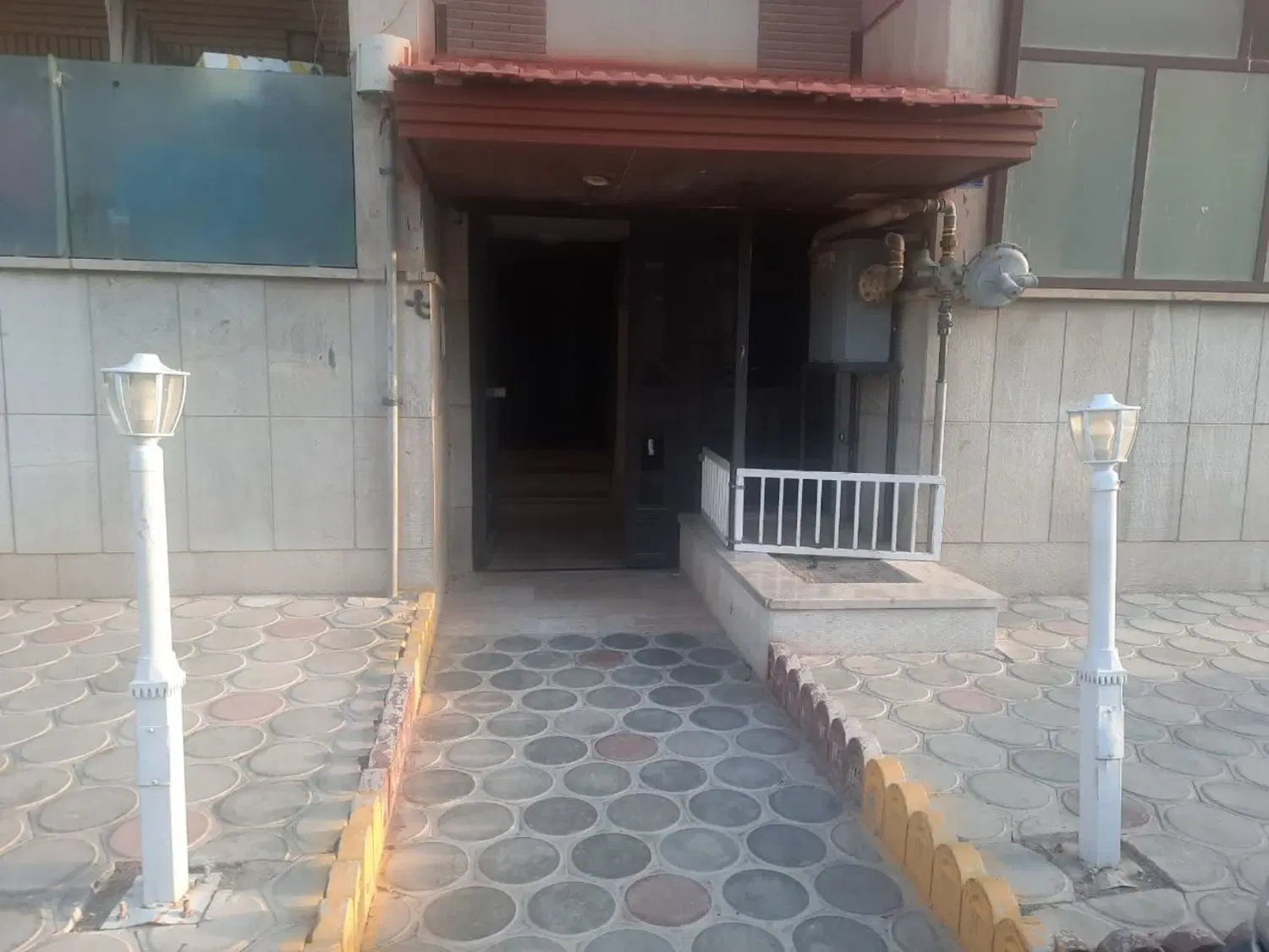 اپارتمان همکفت