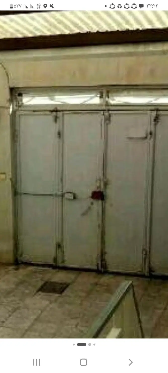 خانه ی ویلایی کلنگی