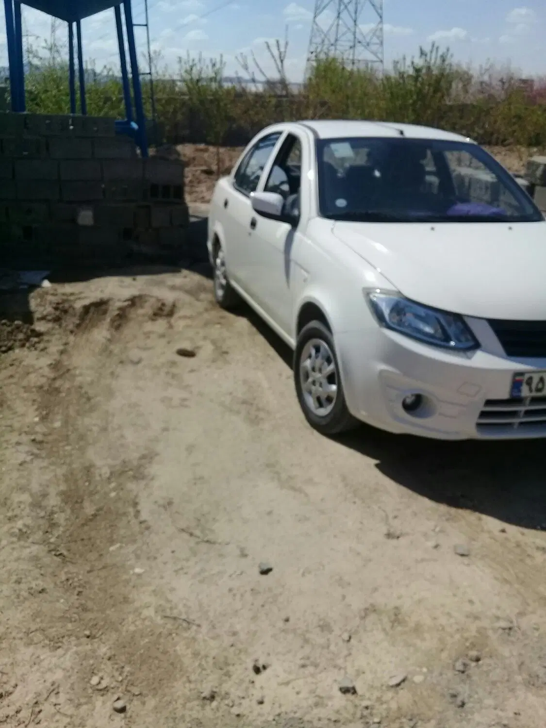 باغ دیوارکشی شده در رباط کریم