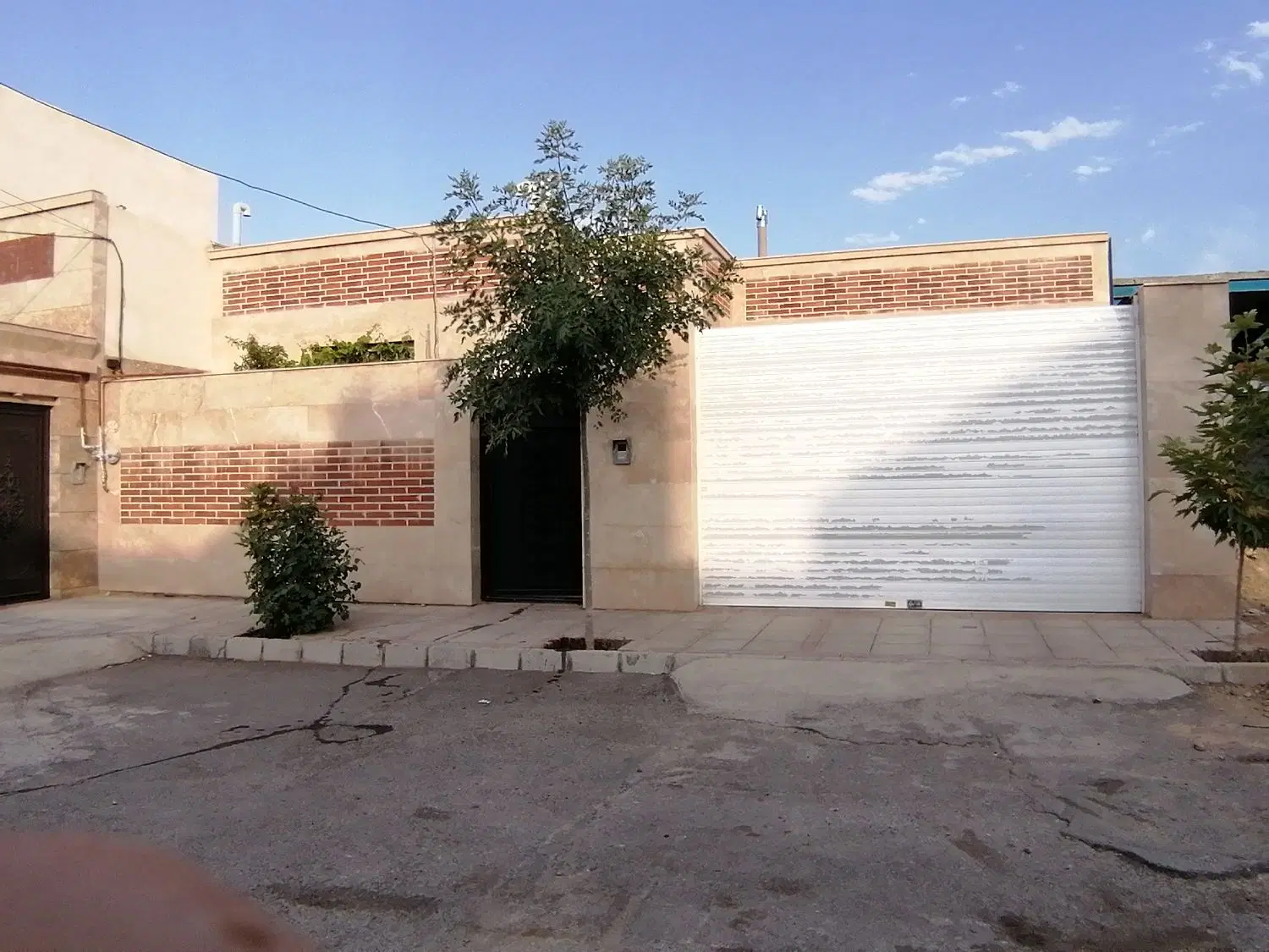 خونه ویلایی درگلبهار
