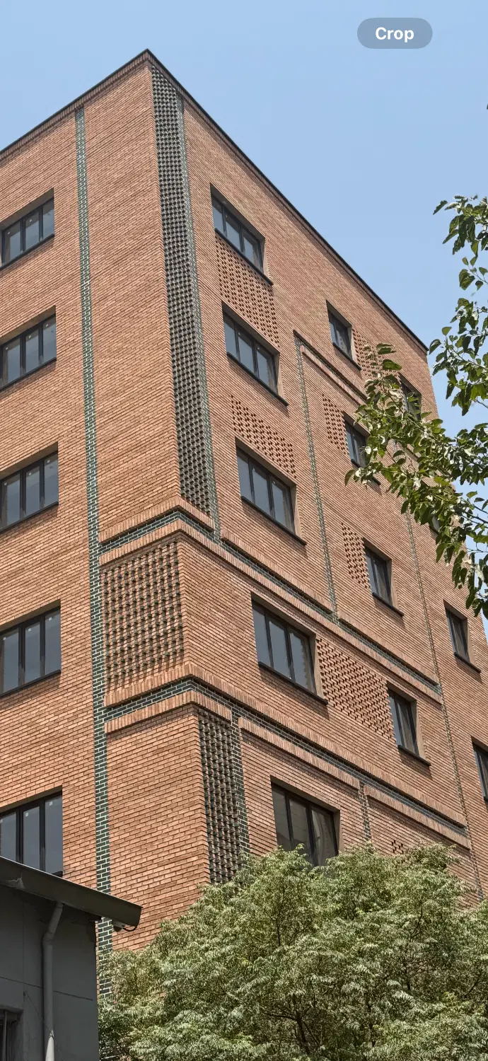 اپارتمان نوساز تک واحدی