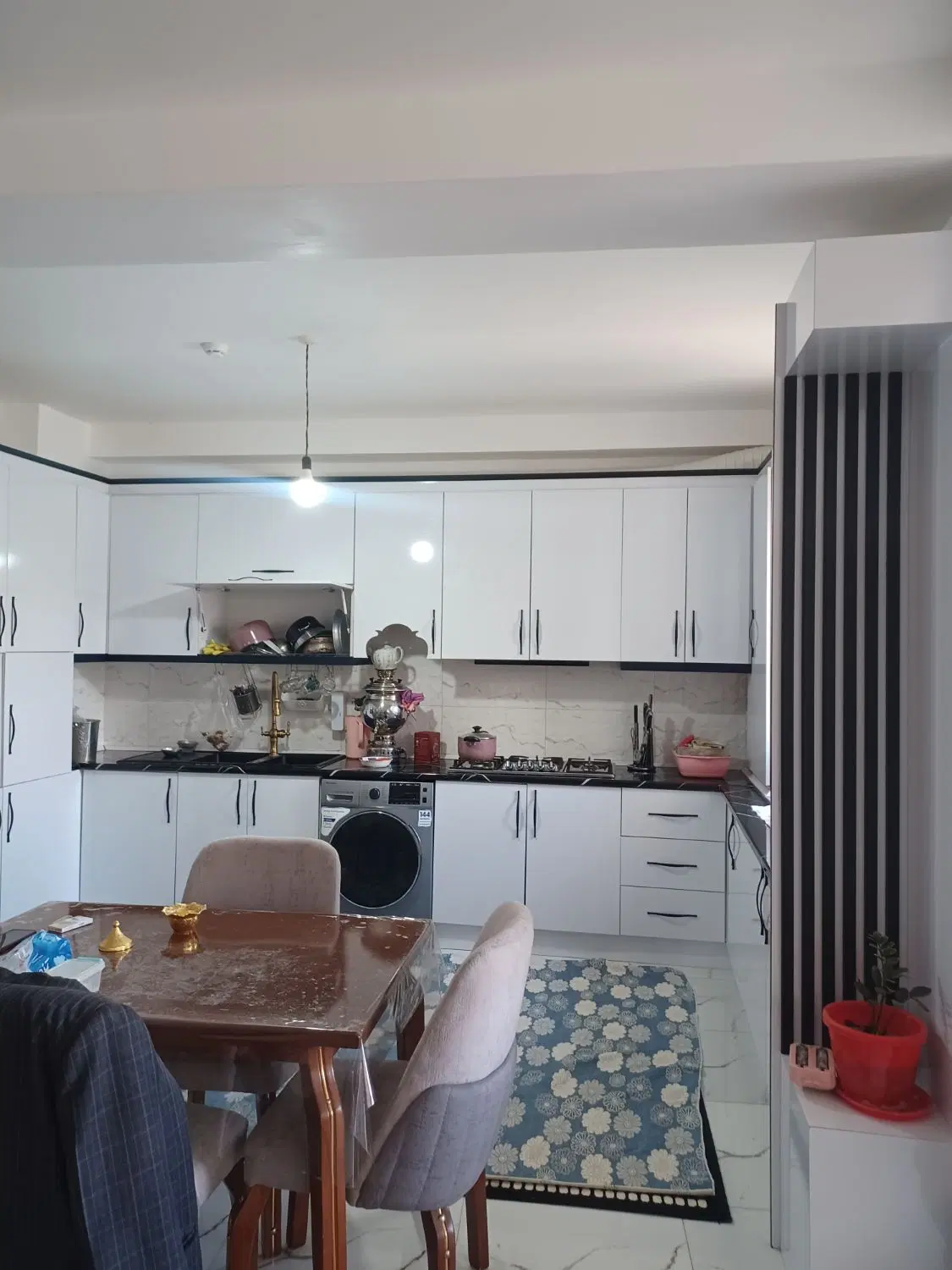 کارشناسان ساحلی ۱۴۰ متر فول با بهار خواب