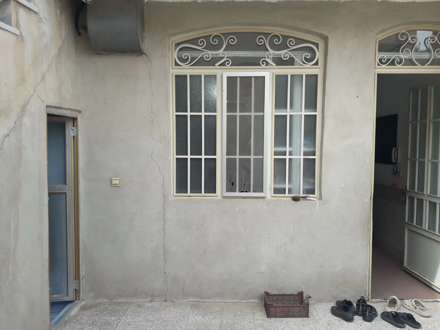۷۰ متر همکف و بالا شمالی