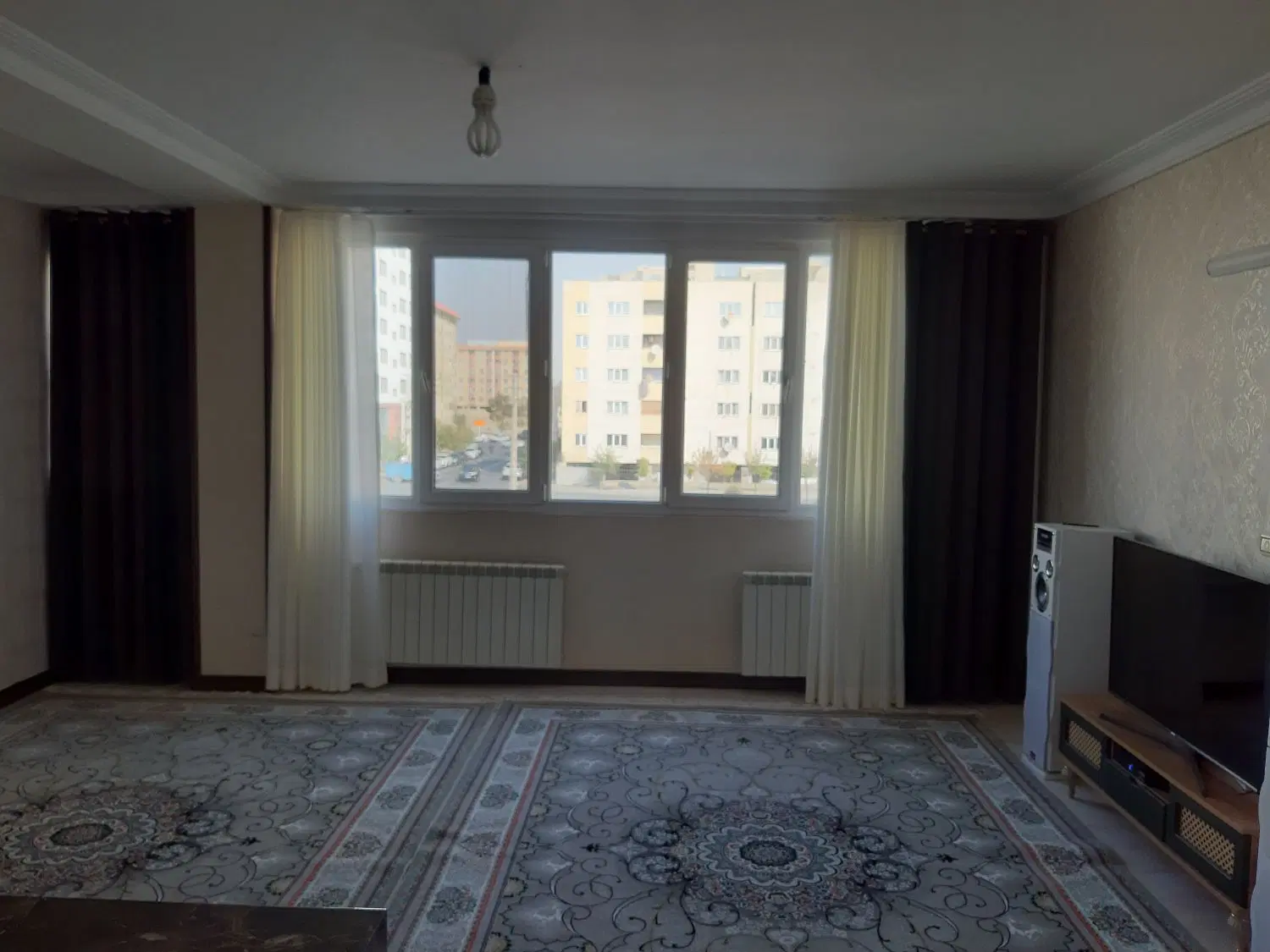 ۹۲ متر فول امکانات سندتکبرگ  تاپ لوکیشن