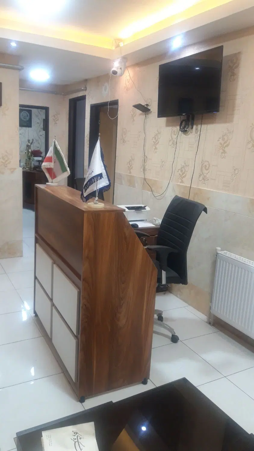 فروش واحد تجاری اداری وپزشکی خیام شمالی