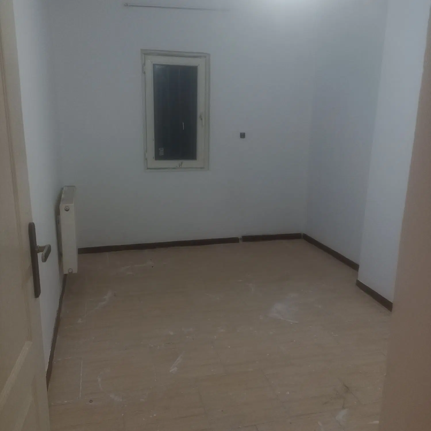 آپارتمان فاز 6 فول امکانات همکف .