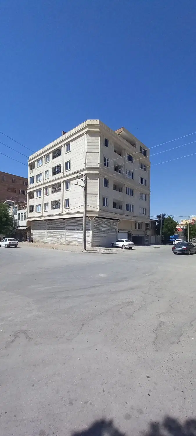 آپارتمان ۱۱۵ متری