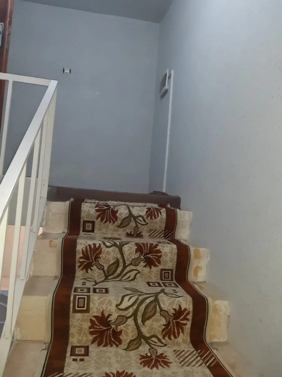 فروش ششدانگ یکبار منزل سه طبقه