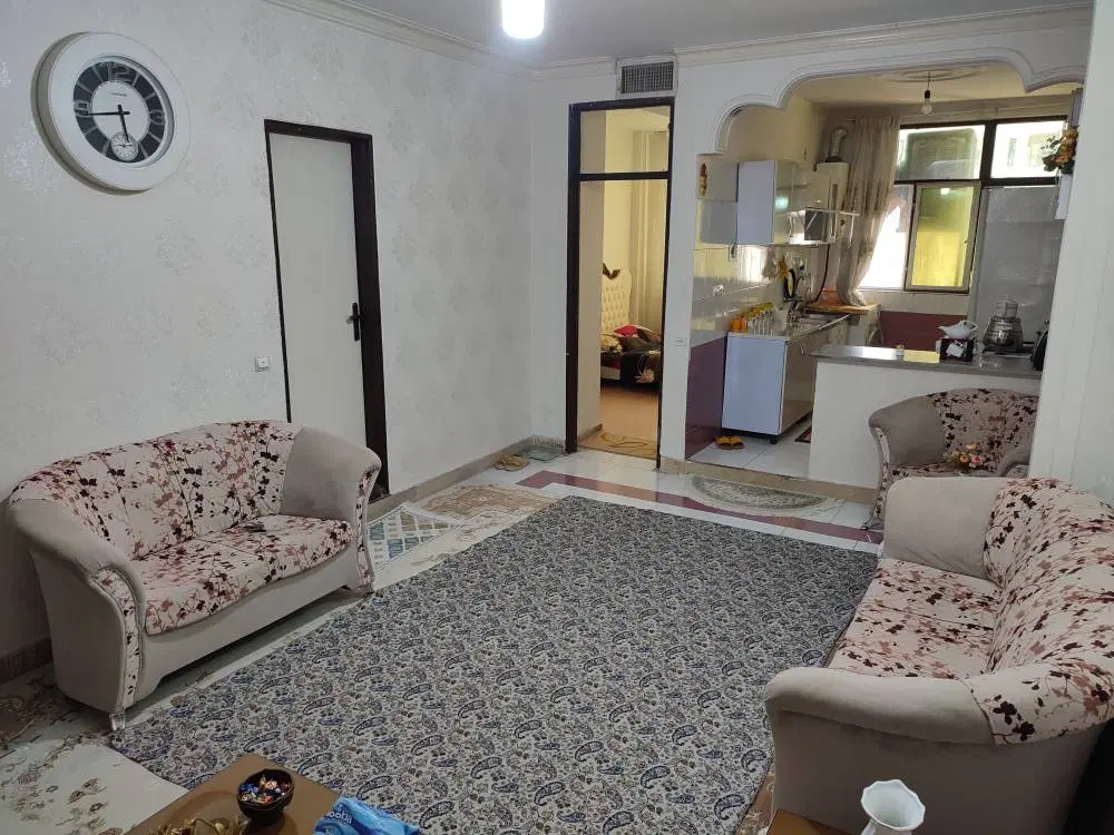 فروش آپارتمان سنددار۵۹مترطبقه دوم رو به نما