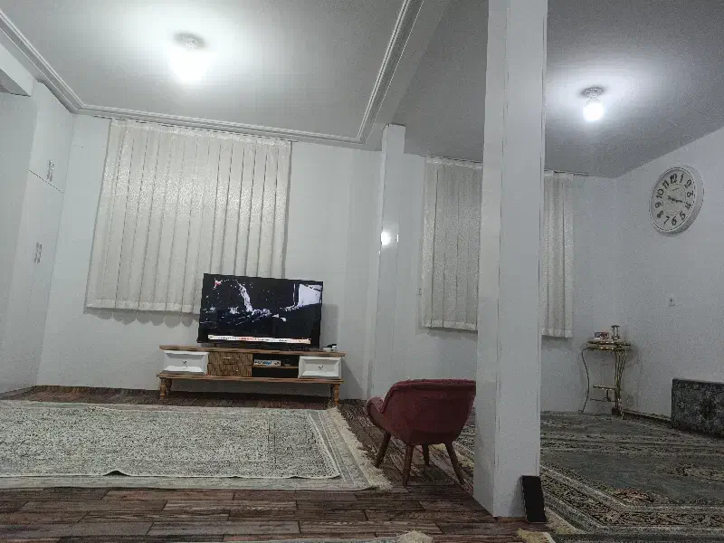سه طبقه دونبش با 2تا مغازه قیمت مقطوع یک کلام