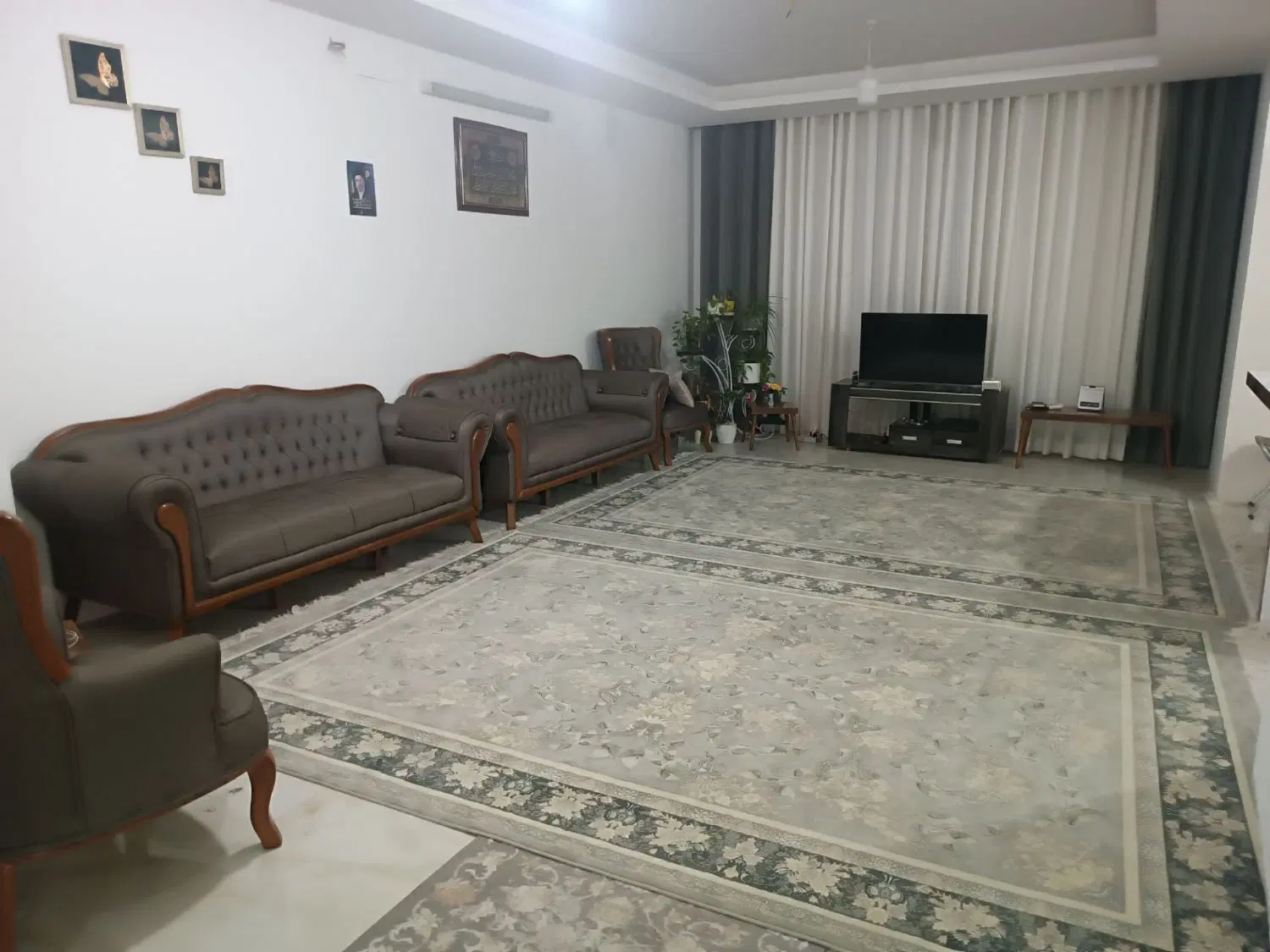 آپارتمان تک واحدی