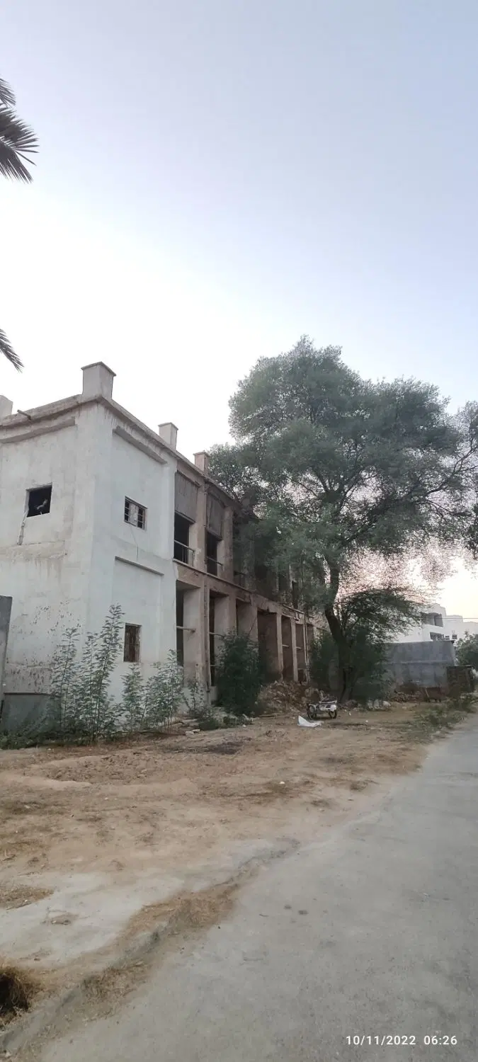 زمین سند تک‌برگ ۶۱ گز