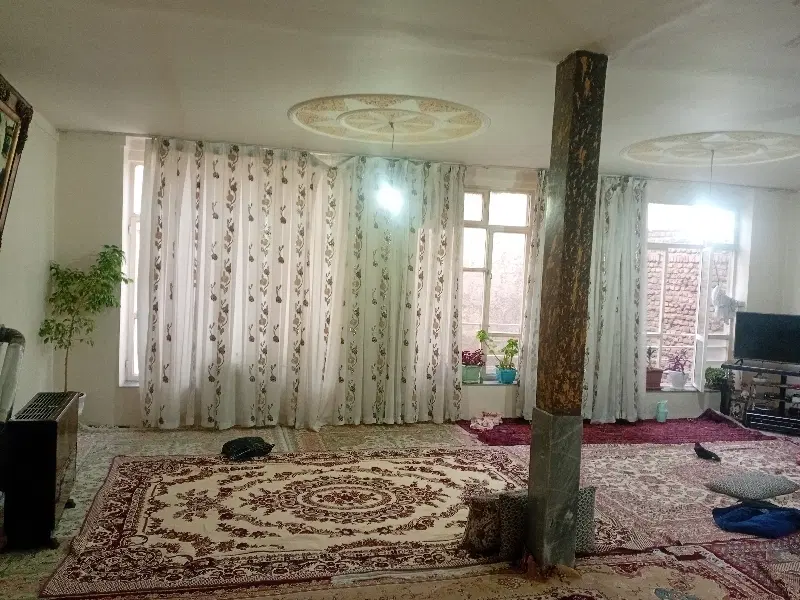 یک مورد مسکونی