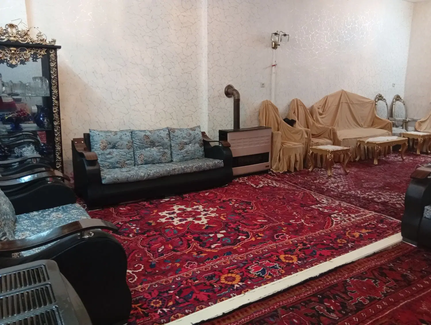 حیاط در منجم