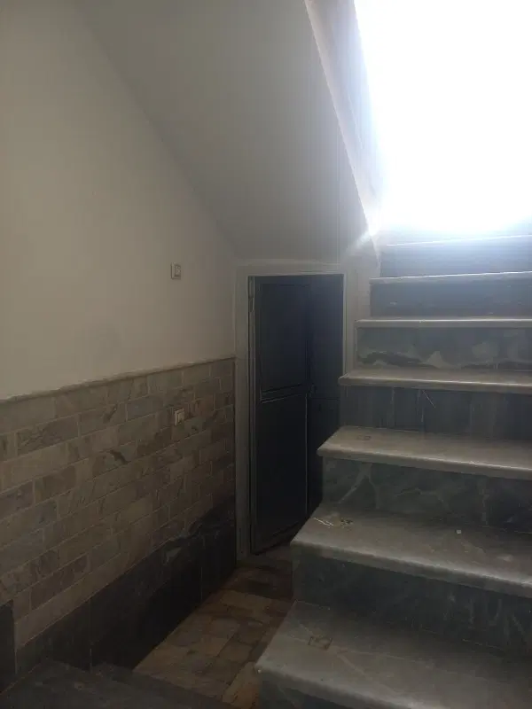 زیرزمین را جدا تمیز نما رومی
