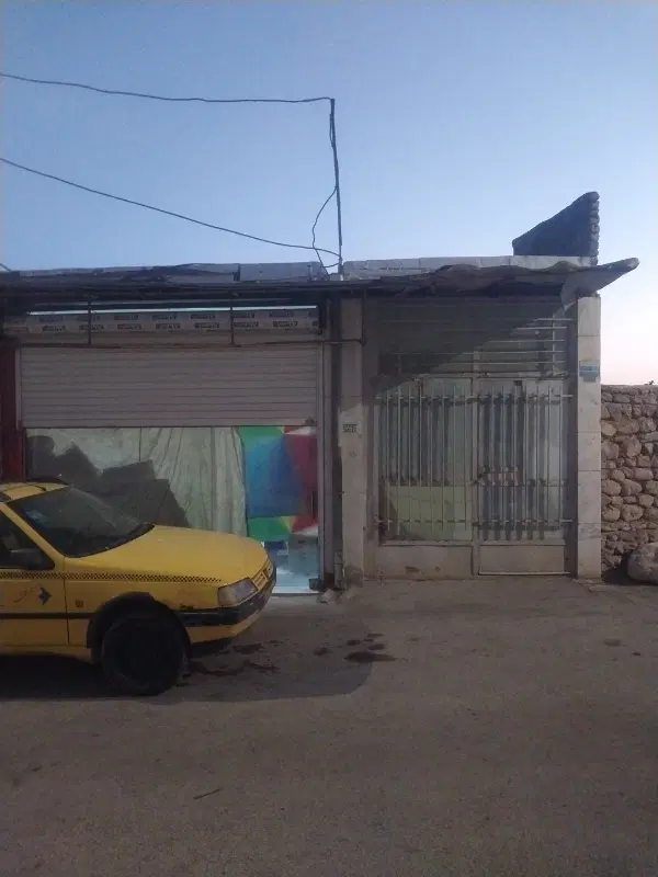 ملک و دوباب مغازه با مجوزوقهوه خانه فشند
