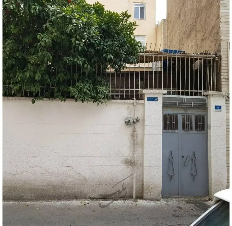 دربستی دوطبقه مناسب حتی اتباع سکونت و کار