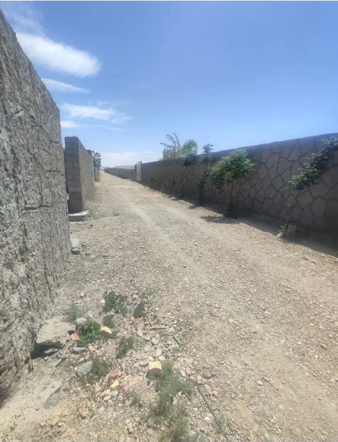 باغ چهاردیواری یفران.جار.ایچی.برکان
