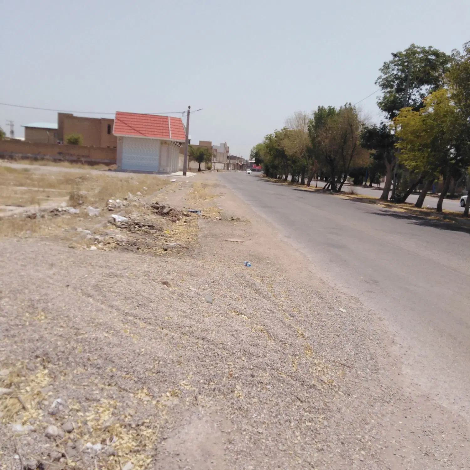 زمین 24 متری نزدیک میدان جوان