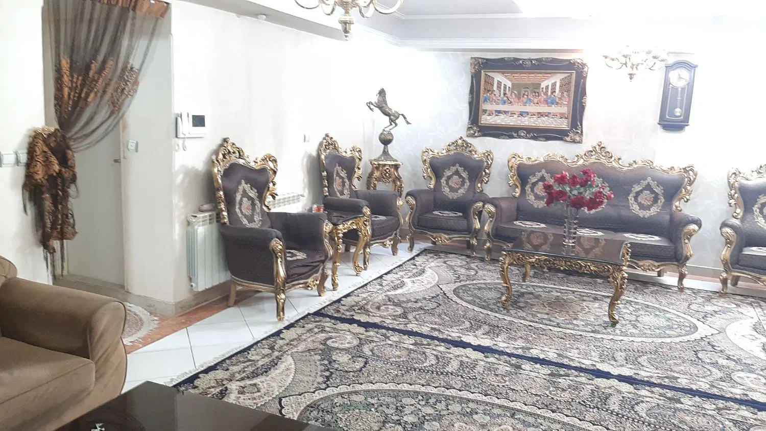 اپارتمان ۹۵ متری  تاکسیرانی  خیابان قیام جنوبی