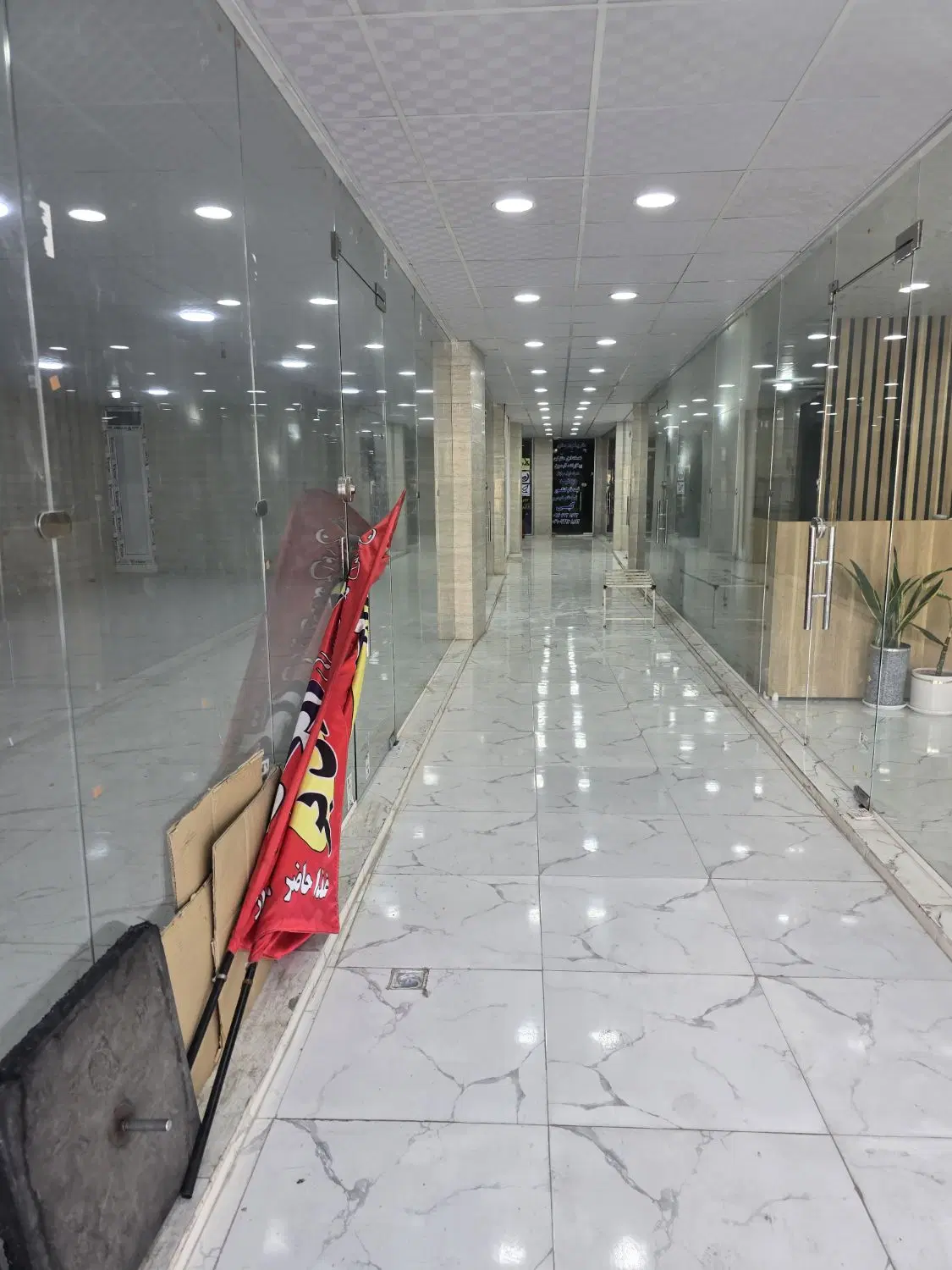 فروش تجاری ۲۳ متری سر اصلی