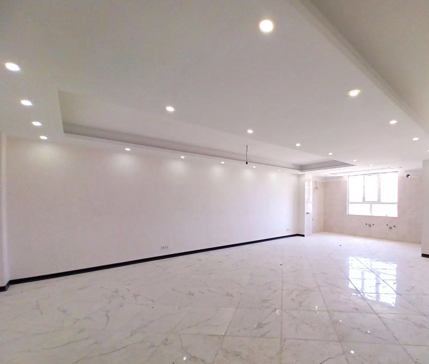 یک واحدآپارتمان 3خوابه بزرگ فول امکانات