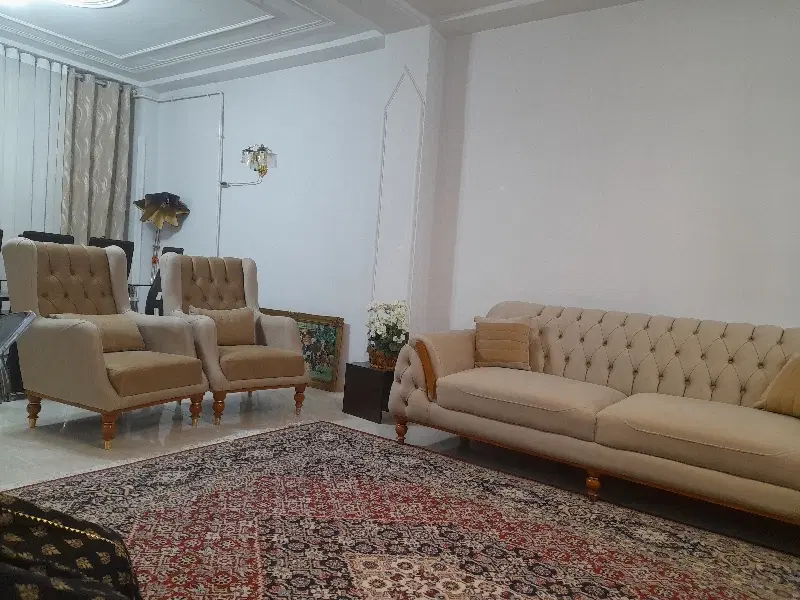 فروش آپارتمان ۹۳ متری
