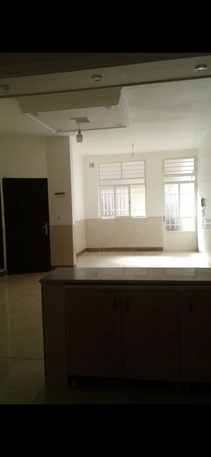 خانه اجاره ای همکف (تخلیه)