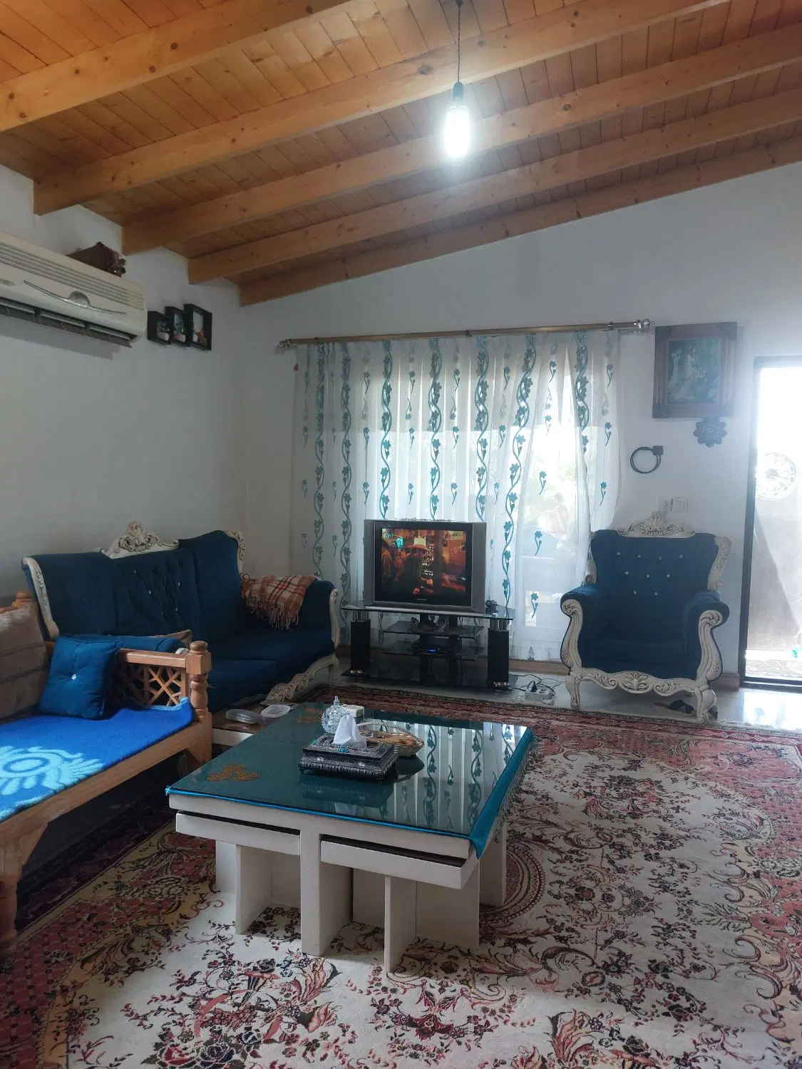 چمستان . ویلای نقلی