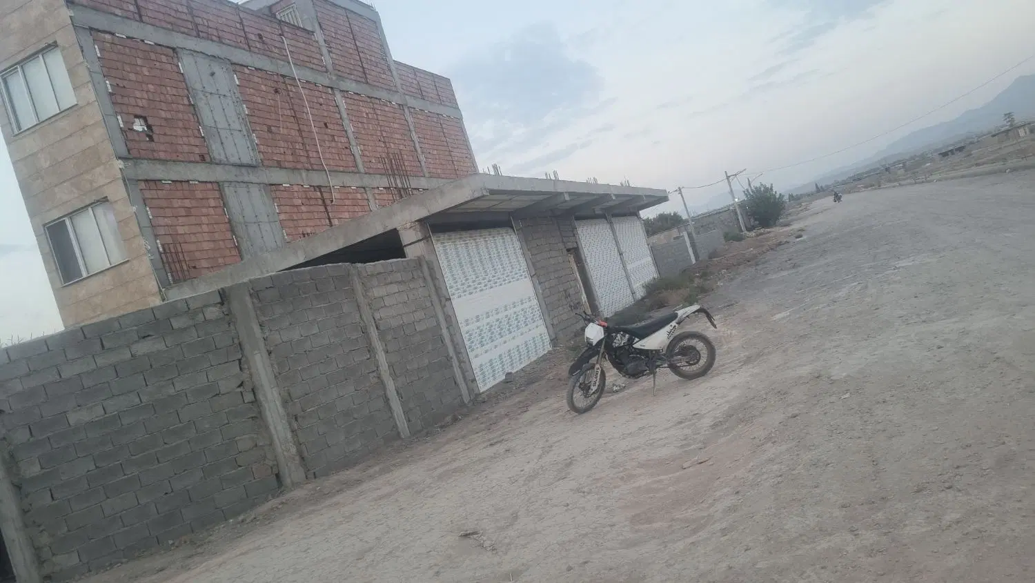 مغازه  تجاری ۳۰ لب ۳۰ متری جوادالائمه