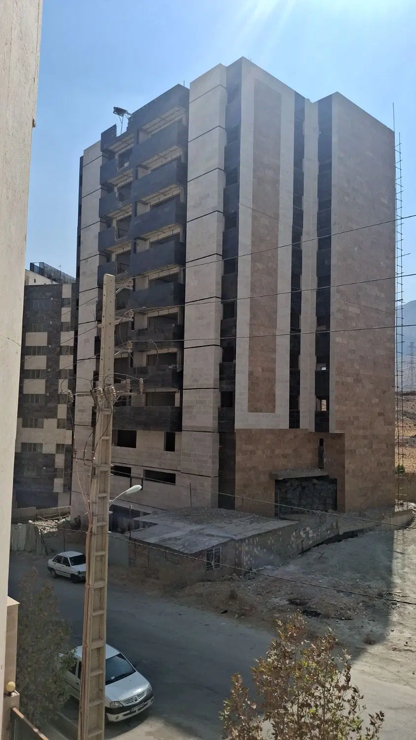 فروش آپارتمان2 خواب  کوی بهاران حسین الهاشمی