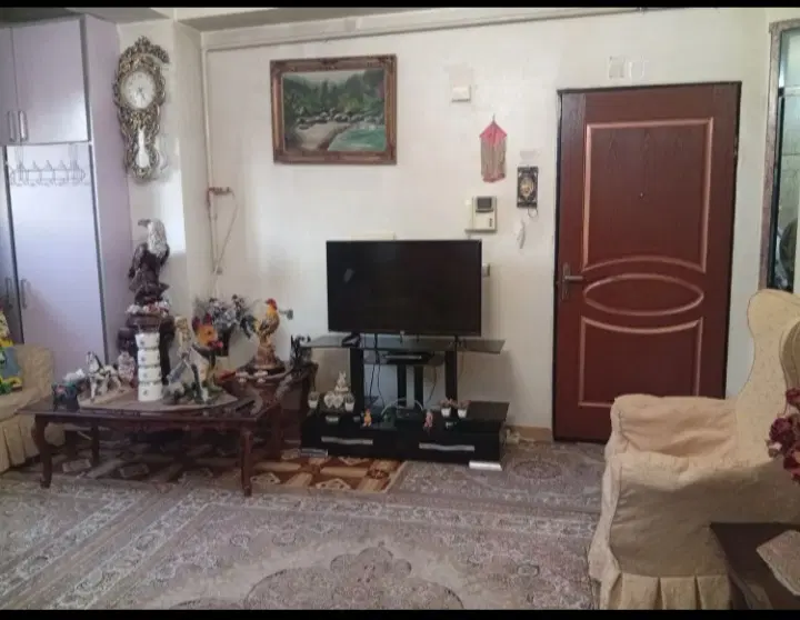 فروش آپارتمان درخیابان خرسندی