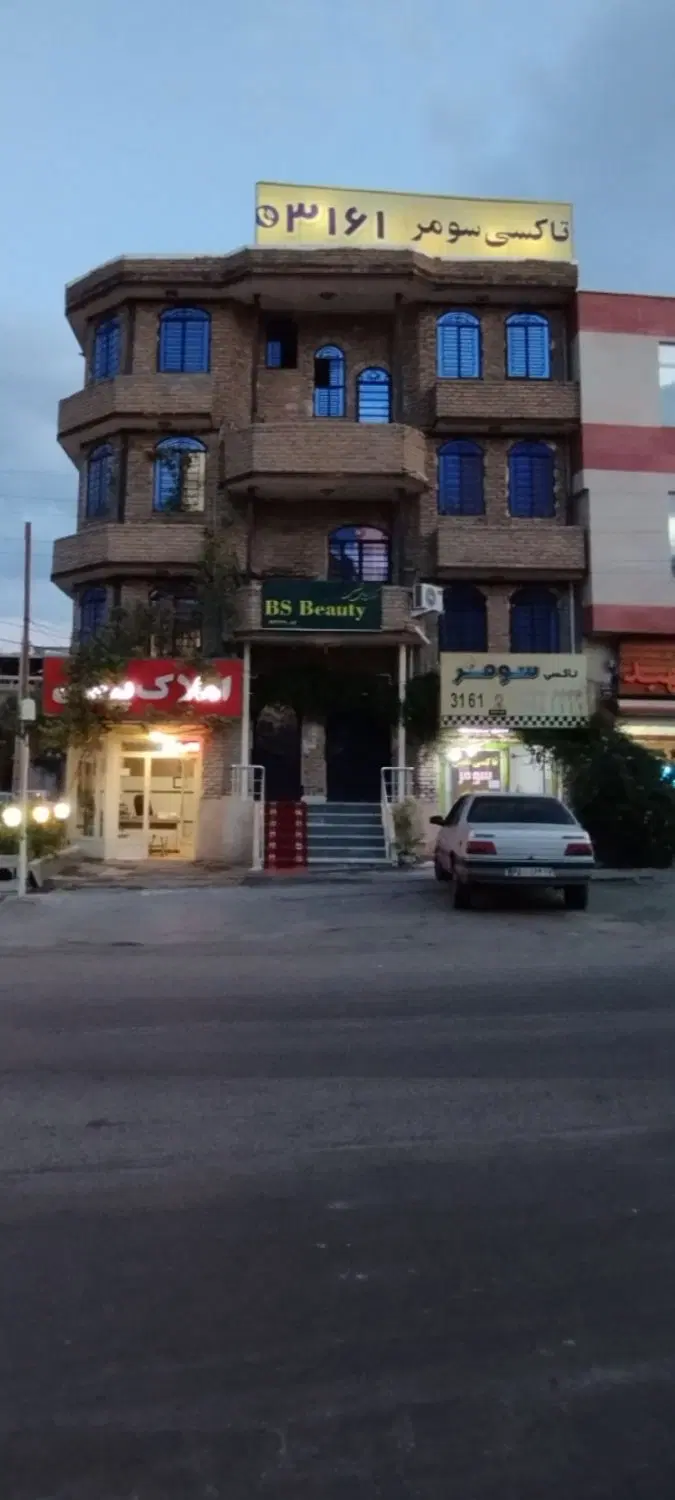 اجاره تجاری بر خیابان باقری
