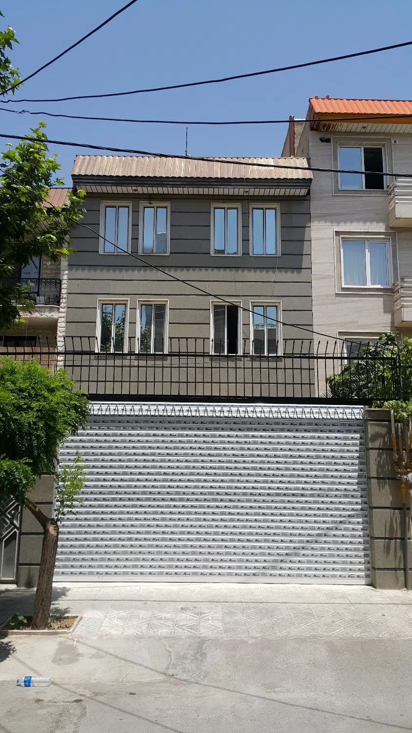 فروشنده آپارتمان