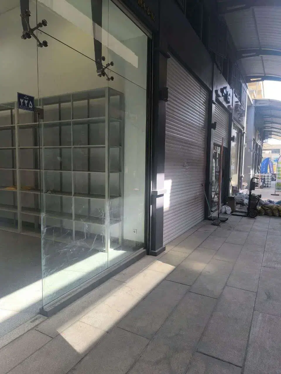 ۲۲ متر مغازه در مجتمع تجاری