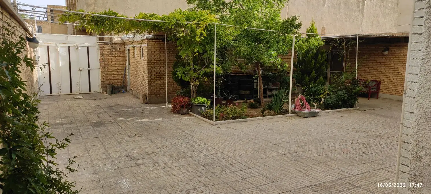 ویلایی ۳۱۲ متری داخل بن بست