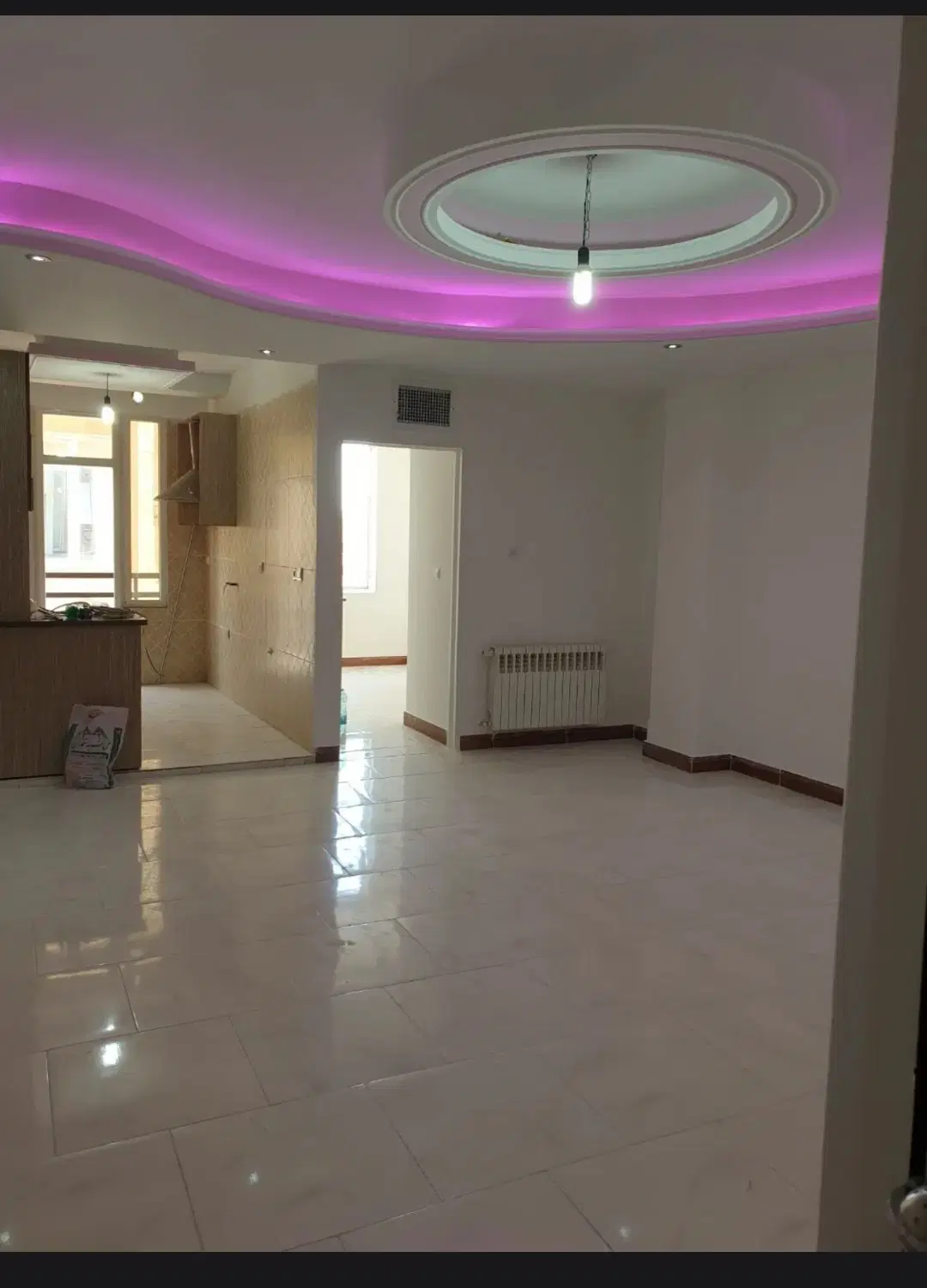 اجاره آپارتمان_طبقه اول_پارکینگ اختصاصی.
