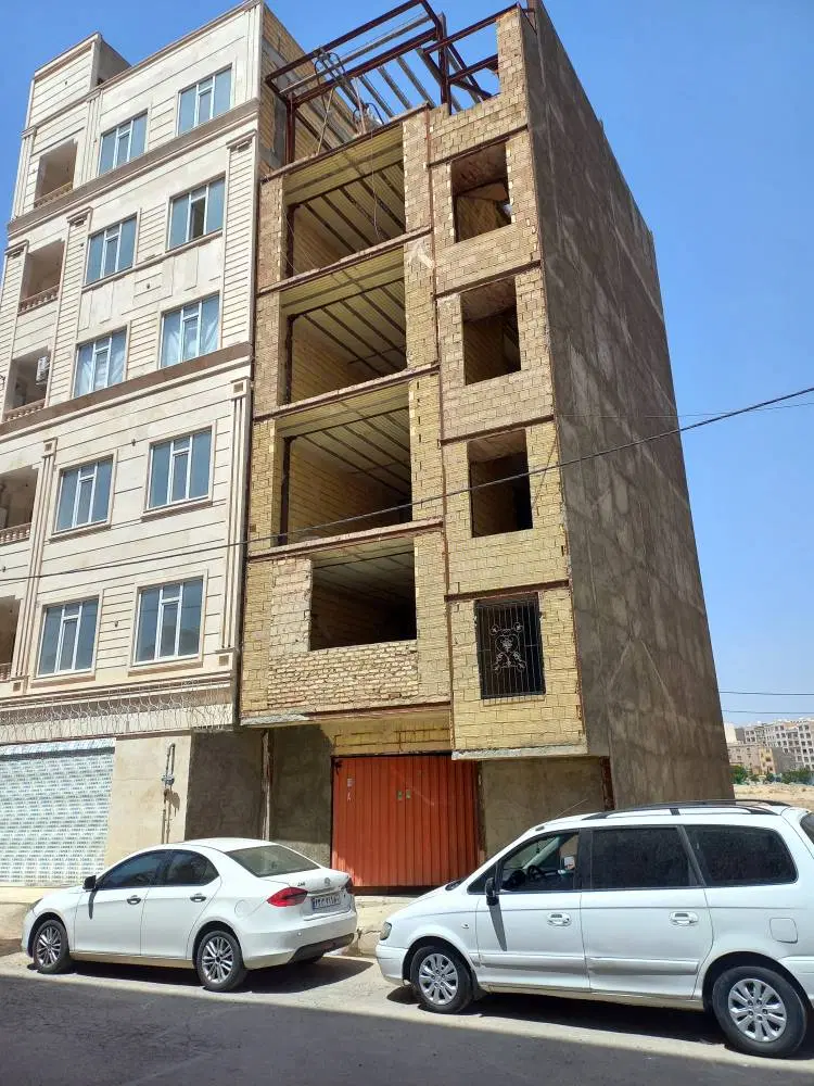 فروش آپارتمان نیمه کاره اسلامشهر حسین آباد