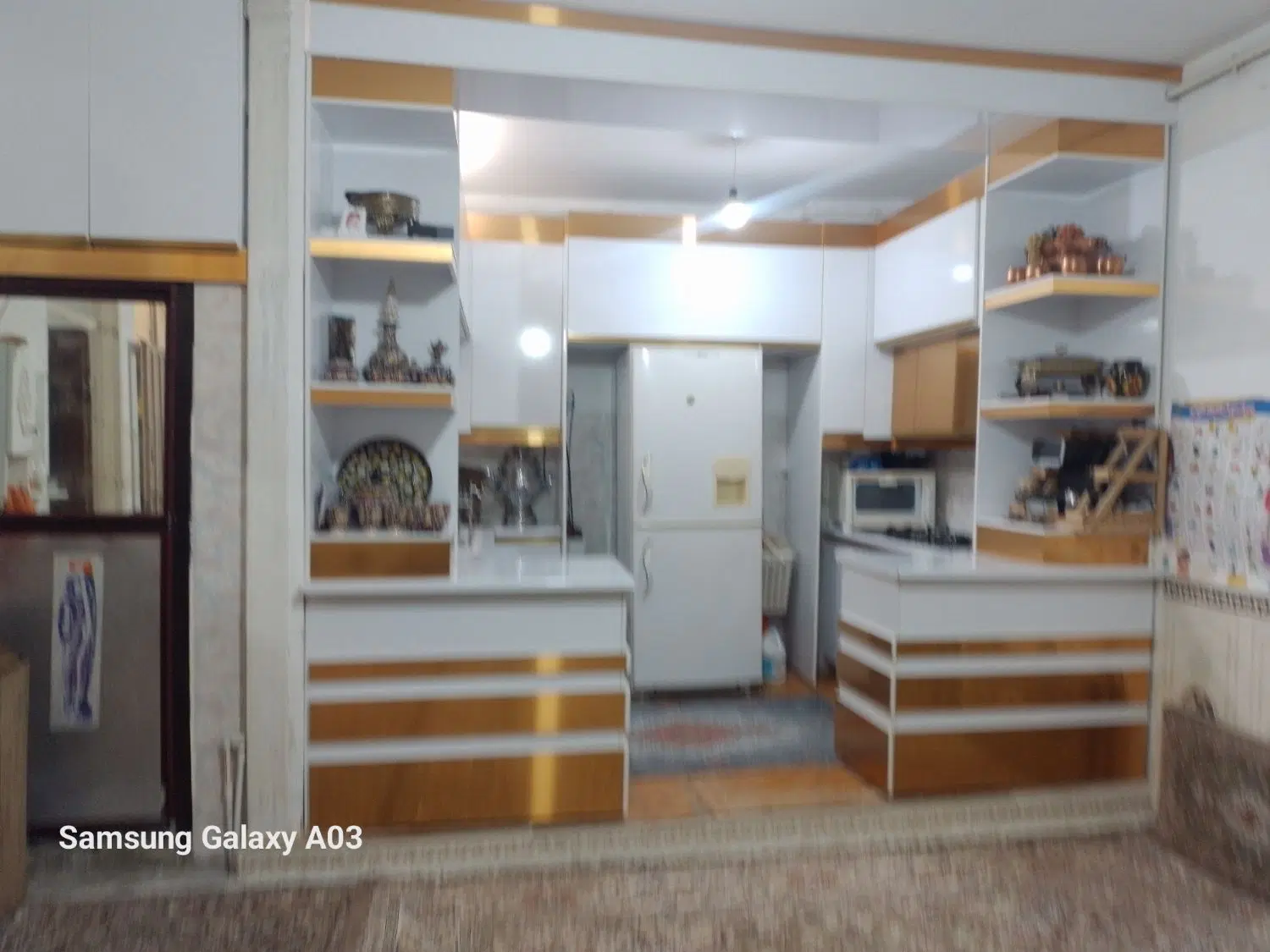 خانه باغ ابریشم معاوضه هم میکنم